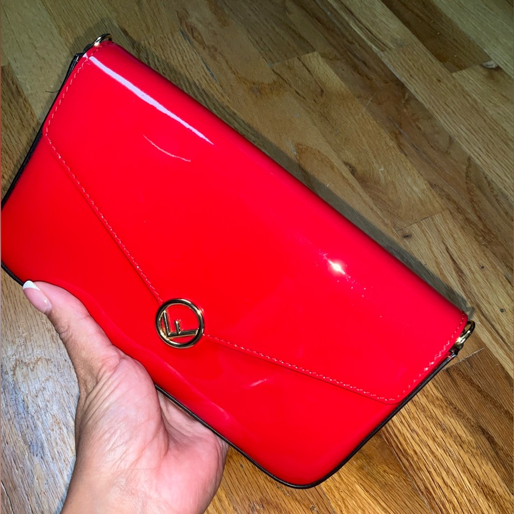 AUTHENTIC FENDI RED PATENT LEATHER WALLET ON CHAIN